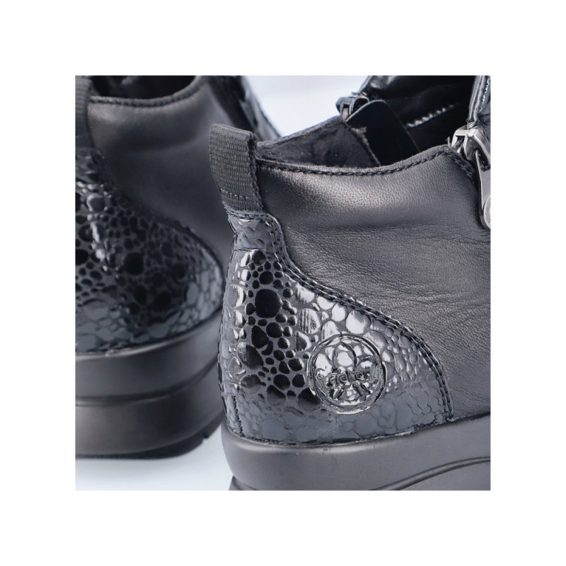 Rieker moteriški aulinukai